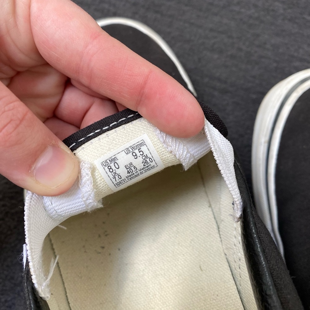 Vans - Picture 5 of 5